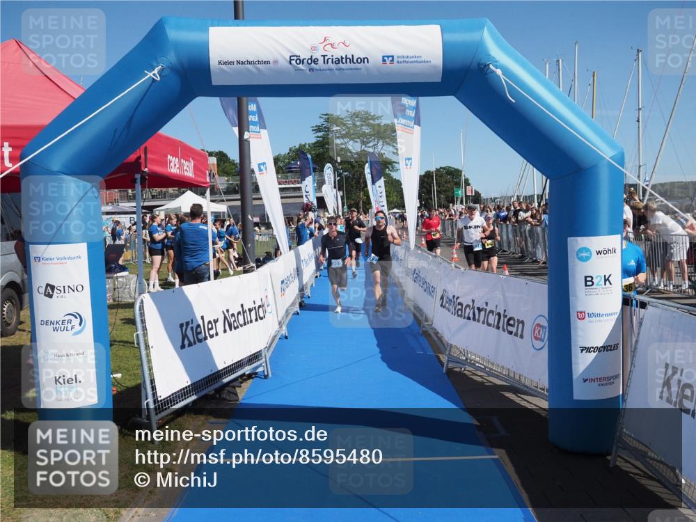 17.08.2025 - KN Förde Triathlon 2025 MichiJ http://msf.ph/oto/8595480 17.08.2025 12:04:36 Laufen 271, 280, 295, 306 meine-sportfotos.de