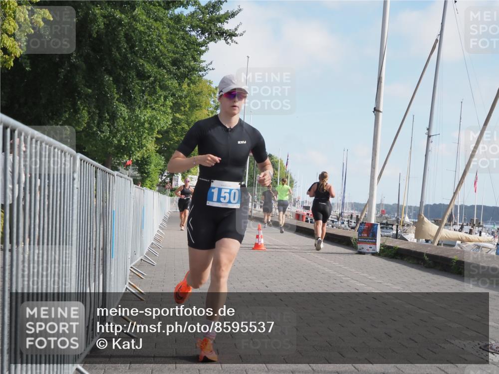 17.08.2025 - KN Förde Triathlon 2025 KatJ http://msf.ph/oto/8595537 17.08.2025 10:24:27 Laufen 150, 183 meine-sportfotos.de