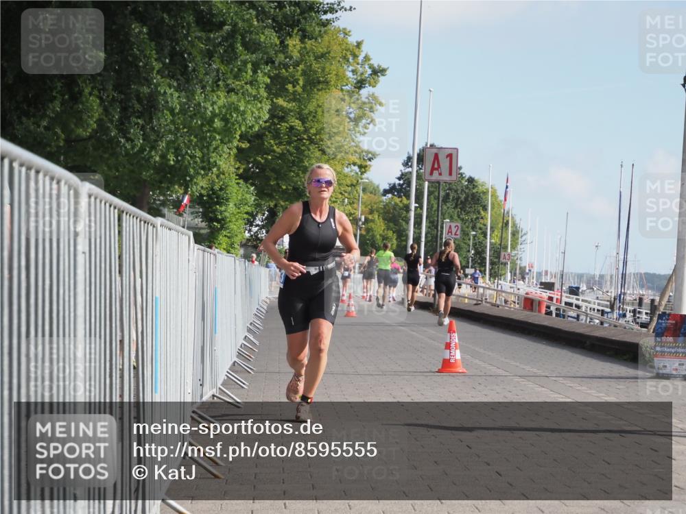 17.08.2025 - KN Förde Triathlon 2025 KatJ http://msf.ph/oto/8595555 17.08.2025 10:24:33 Laufen 183 meine-sportfotos.de