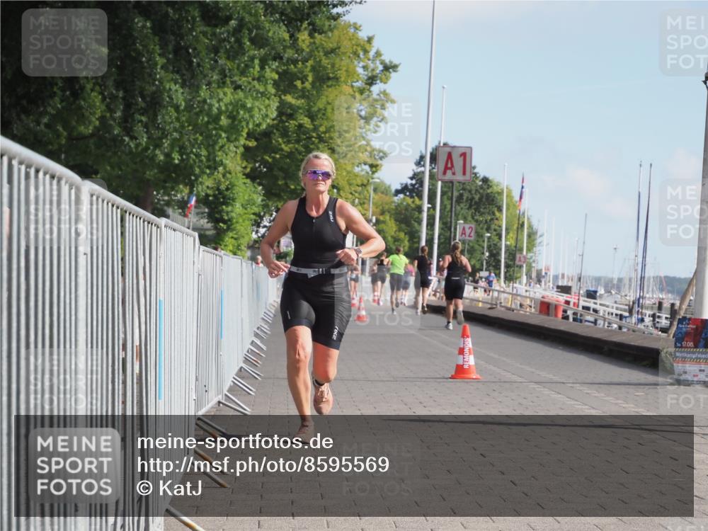 17.08.2025 - KN Förde Triathlon 2025 KatJ http://msf.ph/oto/8595569 17.08.2025 10:24:33 Laufen 183 meine-sportfotos.de