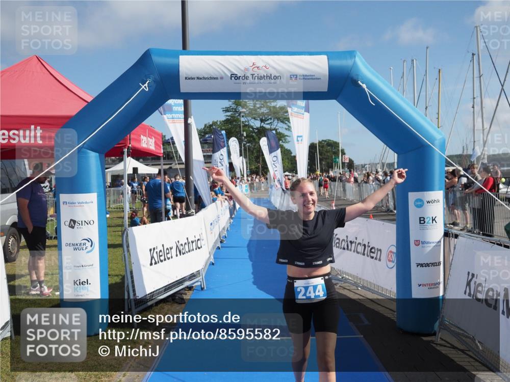 17.08.2025 - KN Förde Triathlon 2025 MichiJ http://msf.ph/oto/8595582 17.08.2025 10:39:36 Laufen 244 meine-sportfotos.de