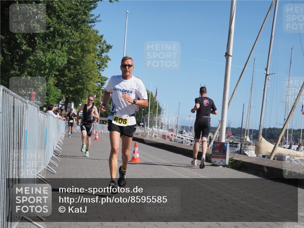 17.08.2025 - KN Förde Triathlon 2025 KatJ http://msf.ph/oto/8595585 17.08.2025 11:43:22 Laufen 296, 608 meine-sportfotos.de
