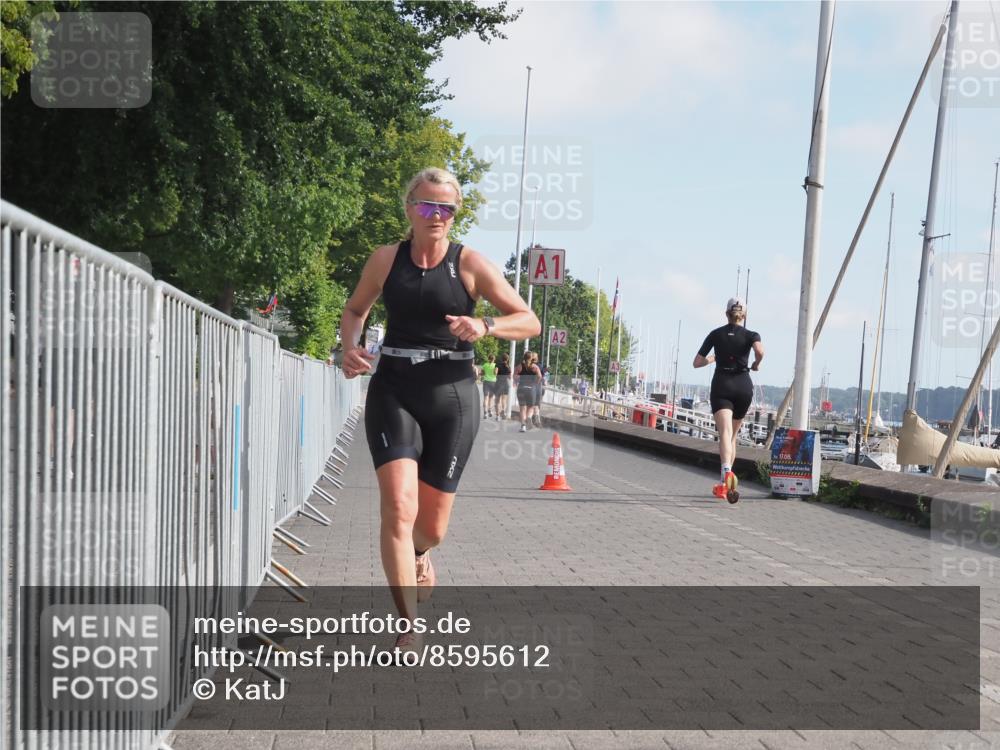 17.08.2025 - KN Förde Triathlon 2025 KatJ http://msf.ph/oto/8595612 17.08.2025 10:24:34 Laufen 183 meine-sportfotos.de