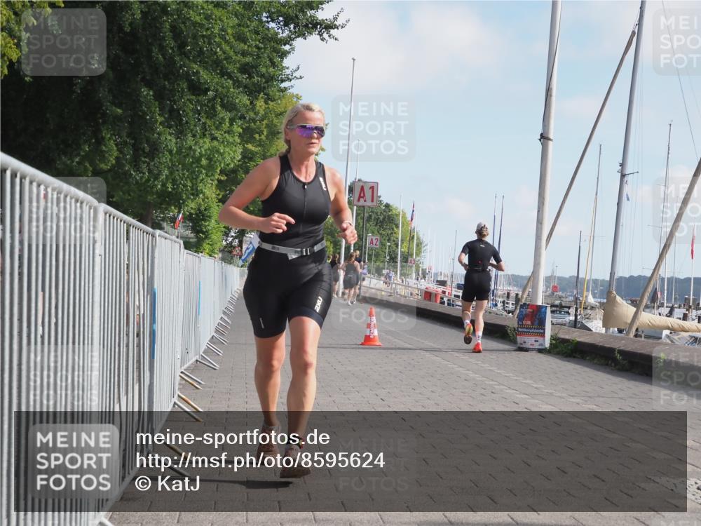 17.08.2025 - KN Förde Triathlon 2025 KatJ http://msf.ph/oto/8595624 17.08.2025 10:24:35 Laufen 183 meine-sportfotos.de