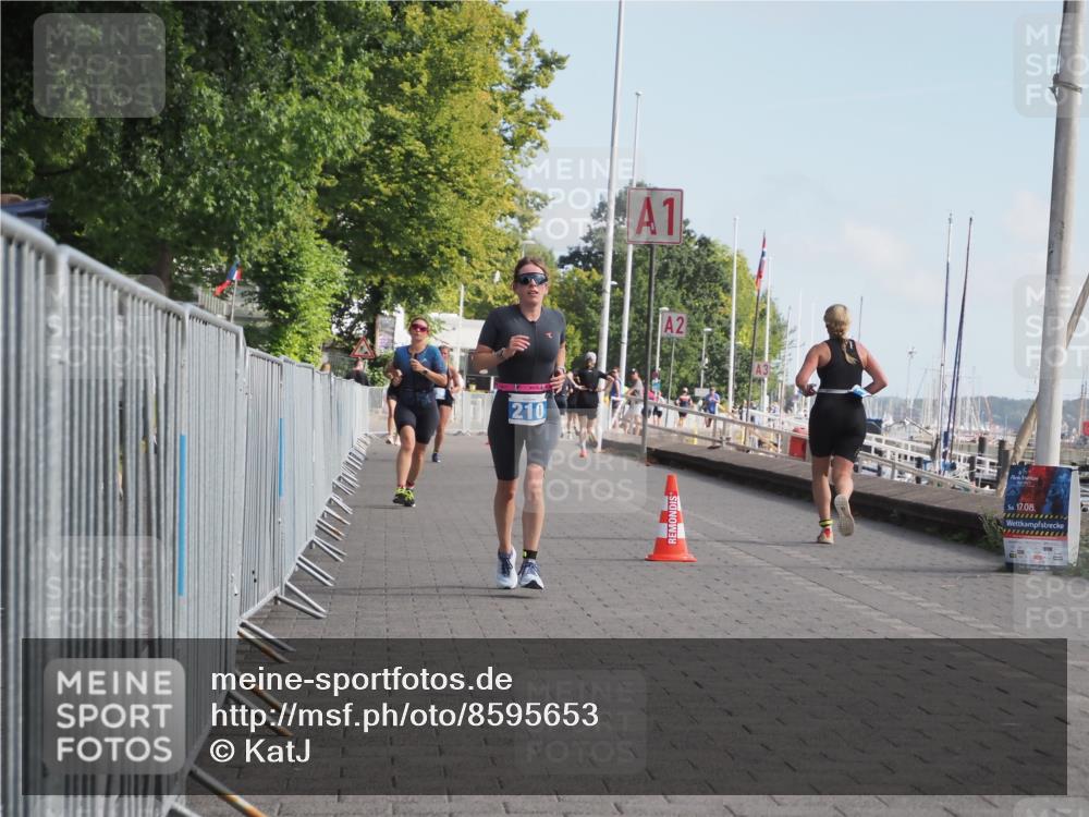 17.08.2025 - KN Förde Triathlon 2025 KatJ http://msf.ph/oto/8595653 17.08.2025 10:24:45 Laufen 210, 234 meine-sportfotos.de