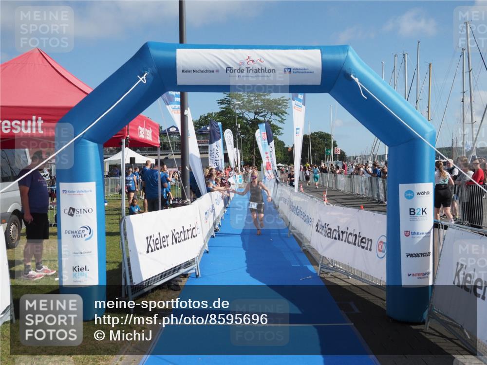 17.08.2025 - KN Förde Triathlon 2025 MichiJ http://msf.ph/oto/8595696 17.08.2025 10:39:53 Laufen 183 meine-sportfotos.de