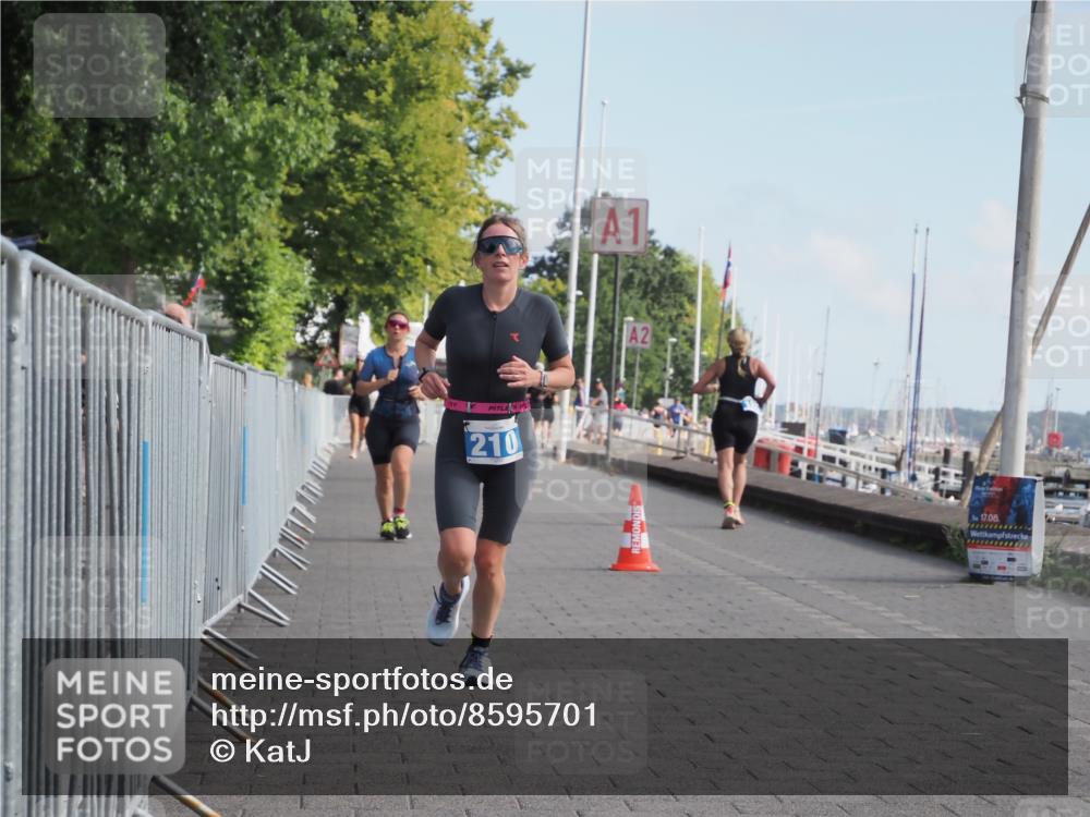 17.08.2025 - KN Förde Triathlon 2025 KatJ http://msf.ph/oto/8595701 17.08.2025 10:24:47 Laufen 210, 234 meine-sportfotos.de