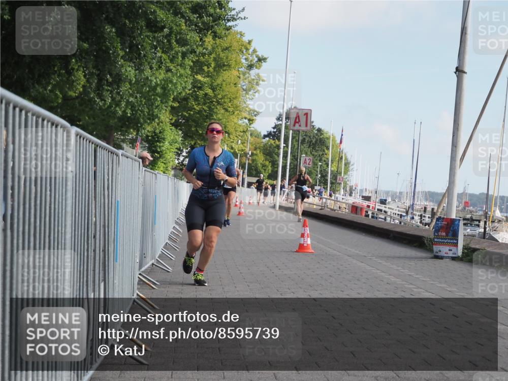 17.08.2025 - KN Förde Triathlon 2025 KatJ http://msf.ph/oto/8595739 17.08.2025 10:24:51 Laufen 128, 210, 234 meine-sportfotos.de
