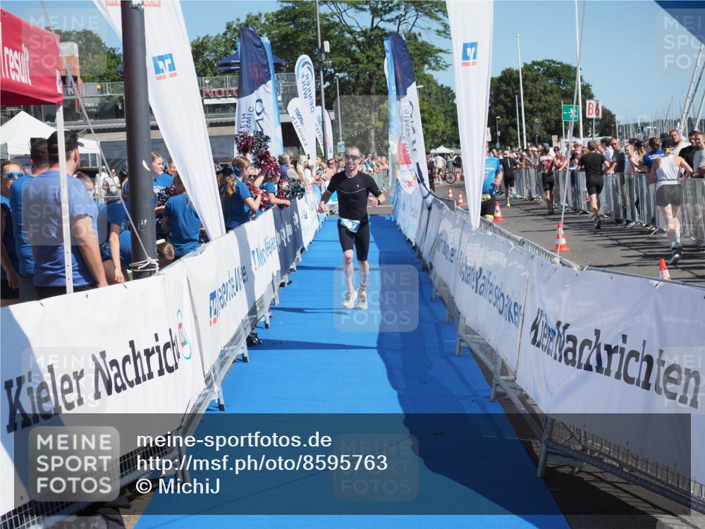 17.08.2025 - KN Förde Triathlon 2025 MichiJ http://msf.ph/oto/8595763 17.08.2025 12:04:49 Laufen 387 meine-sportfotos.de