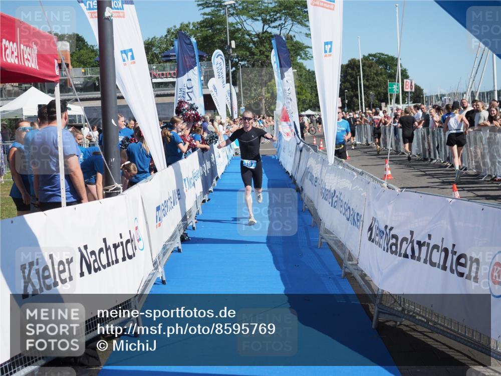 17.08.2025 - KN Förde Triathlon 2025 MichiJ http://msf.ph/oto/8595769 17.08.2025 12:04:49 Laufen 387 meine-sportfotos.de