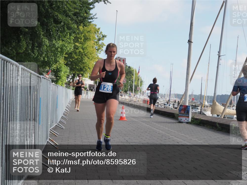 17.08.2025 - KN Förde Triathlon 2025 KatJ http://msf.ph/oto/8595826 17.08.2025 10:24:58 Laufen 128, 248 meine-sportfotos.de