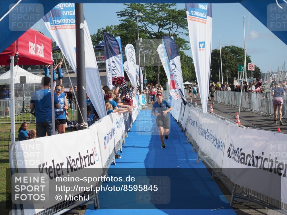 17.08.2025 - KN Förde Triathlon 2025 MichiJ http://msf.ph/oto/8595845 17.08.2025 10:40:09 Laufen 234 meine-sportfotos.de