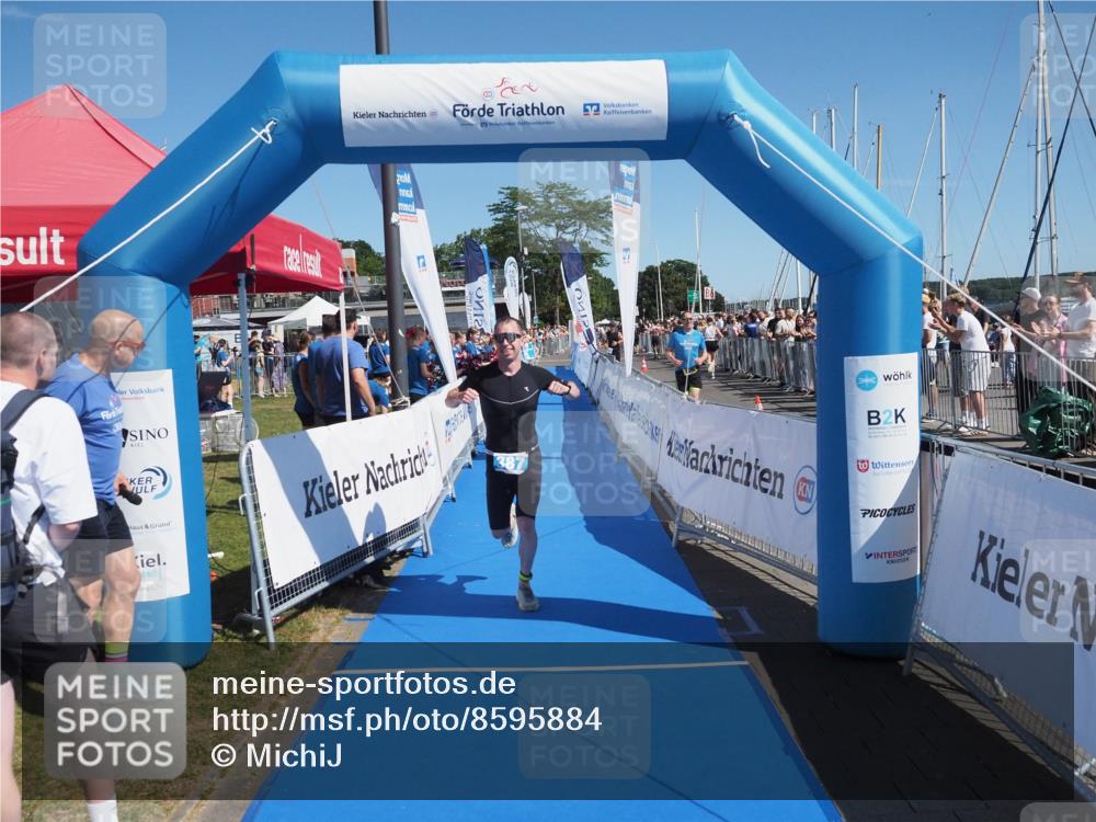 17.08.2025 - KN Förde Triathlon 2025 MichiJ http://msf.ph/oto/8595884 17.08.2025 12:04:51 Laufen 387 meine-sportfotos.de
