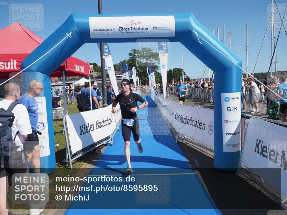 17.08.2025 - KN Förde Triathlon 2025 MichiJ http://msf.ph/oto/8595895 17.08.2025 12:04:52 Laufen 387 meine-sportfotos.de