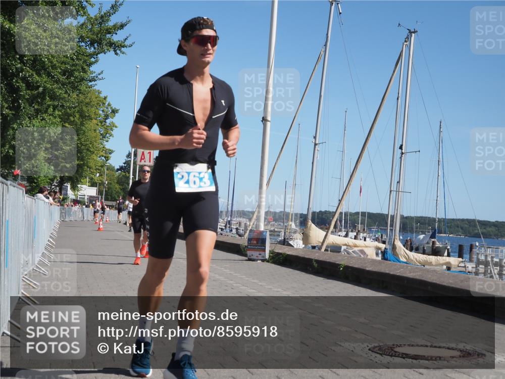 17.08.2025 - KN Förde Triathlon 2025 KatJ http://msf.ph/oto/8595918 17.08.2025 11:43:37 Laufen 263, 281 meine-sportfotos.de