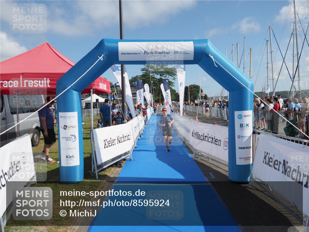17.08.2025 - KN Förde Triathlon 2025 MichiJ http://msf.ph/oto/8595924 17.08.2025 10:40:12 Laufen 234 meine-sportfotos.de