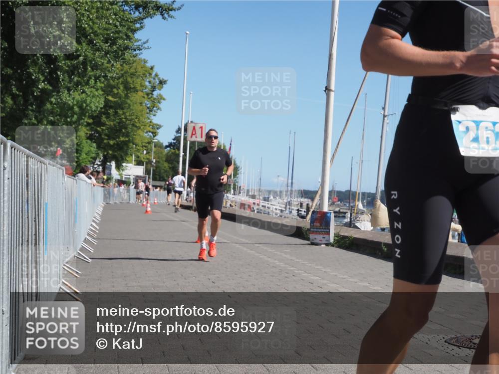 17.08.2025 - KN Förde Triathlon 2025 KatJ http://msf.ph/oto/8595927 17.08.2025 11:43:38 Laufen 263, 281 meine-sportfotos.de