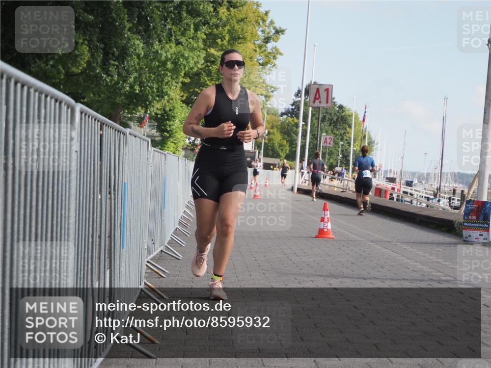 17.08.2025 - KN Förde Triathlon 2025 KatJ http://msf.ph/oto/8595932 17.08.2025 10:25:05 Laufen 248 meine-sportfotos.de