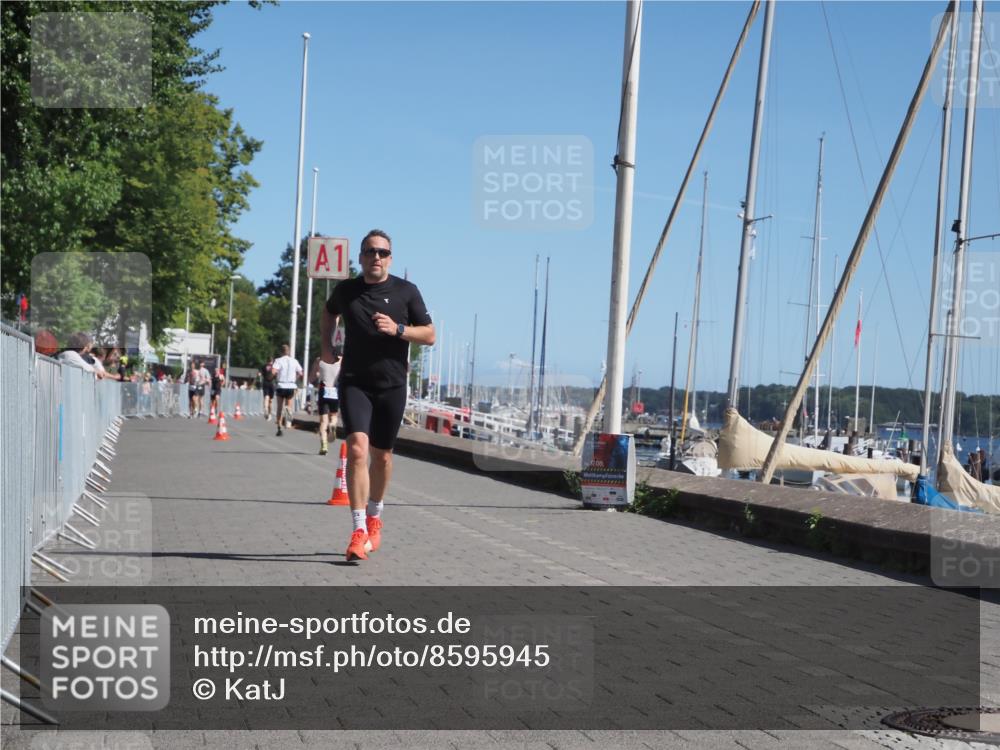 17.08.2025 - KN Förde Triathlon 2025 KatJ http://msf.ph/oto/8595945 17.08.2025 11:43:38 Laufen 263, 281 meine-sportfotos.de