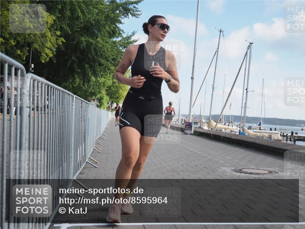 17.08.2025 - KN Förde Triathlon 2025 KatJ http://msf.ph/oto/8595964 17.08.2025 10:25:07 Laufen 200, 248 meine-sportfotos.de