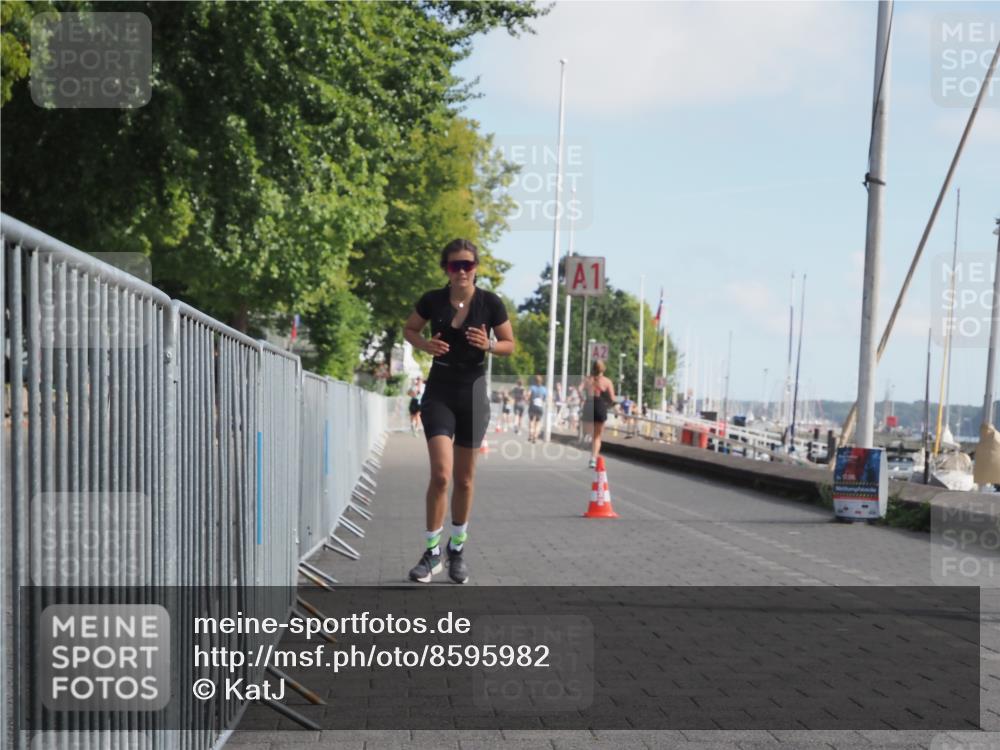 17.08.2025 - KN Förde Triathlon 2025 KatJ http://msf.ph/oto/8595982 17.08.2025 10:25:13 Laufen 200 meine-sportfotos.de