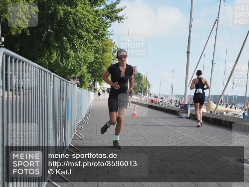 17.08.2025 - KN Förde Triathlon 2025 KatJ http://msf.ph/oto/8596013 17.08.2025 10:25:14 Laufen 200 meine-sportfotos.de