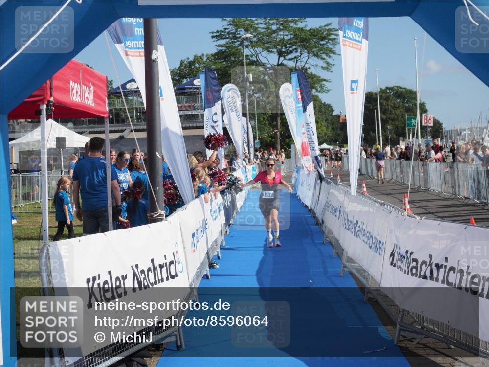 17.08.2025 - KN Förde Triathlon 2025 MichiJ http://msf.ph/oto/8596064 17.08.2025 10:40:20 Laufen 137 meine-sportfotos.de
