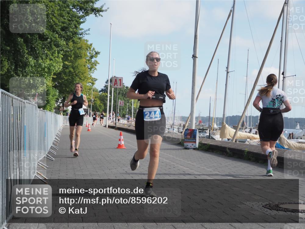 17.08.2025 - KN Förde Triathlon 2025 KatJ http://msf.ph/oto/8596202 17.08.2025 10:25:40 Laufen 218, 244 meine-sportfotos.de