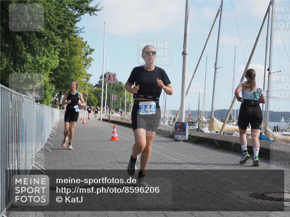 17.08.2025 - KN Förde Triathlon 2025 KatJ http://msf.ph/oto/8596206 17.08.2025 10:25:41 Laufen 218, 244 meine-sportfotos.de