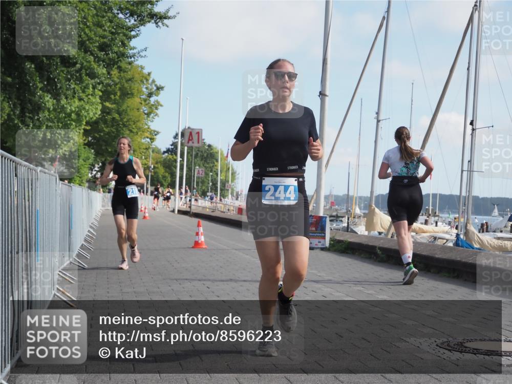 17.08.2025 - KN Förde Triathlon 2025 KatJ http://msf.ph/oto/8596223 17.08.2025 10:25:41 Laufen 218, 244 meine-sportfotos.de
