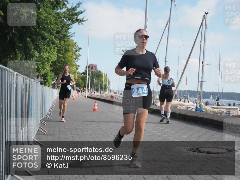 17.08.2025 - KN Förde Triathlon 2025 KatJ http://msf.ph/oto/8596235 17.08.2025 10:25:41 Laufen 218, 244 meine-sportfotos.de