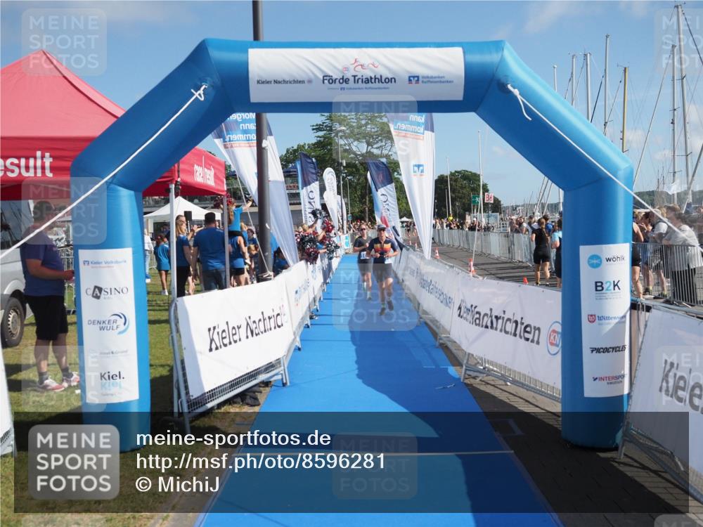17.08.2025 - KN Förde Triathlon 2025 MichiJ http://msf.ph/oto/8596281 17.08.2025 10:40:51 Laufen 161, 181 meine-sportfotos.de