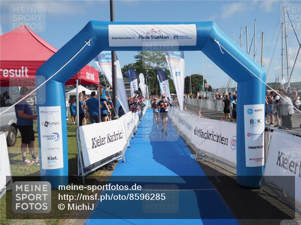 17.08.2025 - KN Förde Triathlon 2025 MichiJ http://msf.ph/oto/8596285 17.08.2025 10:40:51 Laufen 161, 181 meine-sportfotos.de