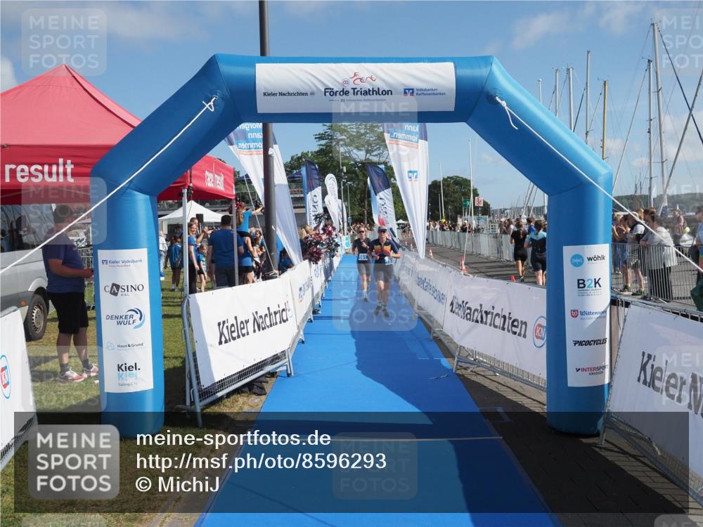 17.08.2025 - KN Förde Triathlon 2025 MichiJ http://msf.ph/oto/8596293 17.08.2025 10:40:51 Laufen 161, 181 meine-sportfotos.de