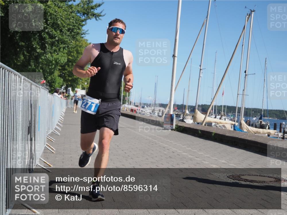 17.08.2025 - KN Förde Triathlon 2025 KatJ http://msf.ph/oto/8596314 17.08.2025 11:44:01 Laufen 271, 284, 643 meine-sportfotos.de