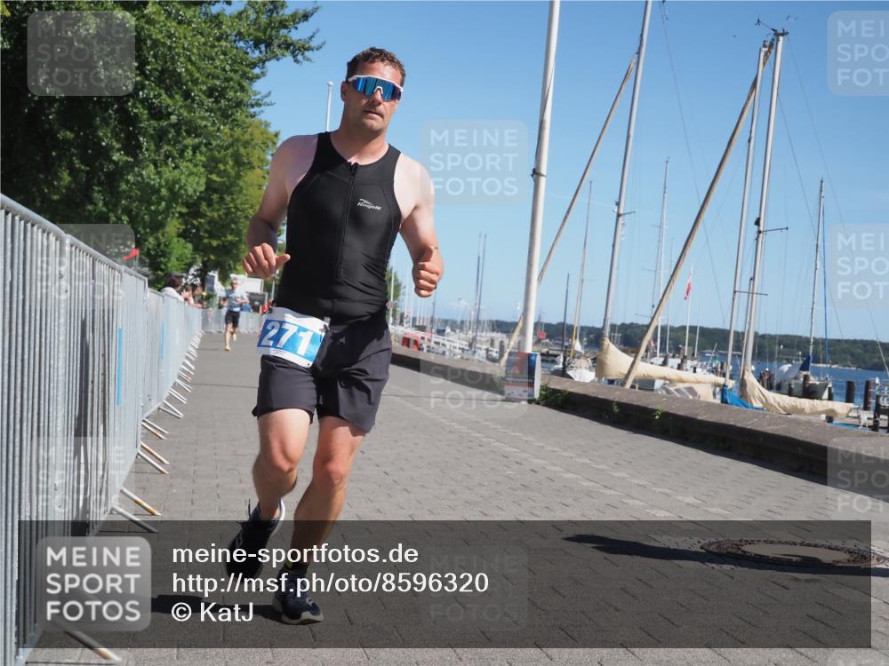 17.08.2025 - KN Förde Triathlon 2025 KatJ http://msf.ph/oto/8596320 17.08.2025 11:44:01 Laufen 271, 284, 643 meine-sportfotos.de