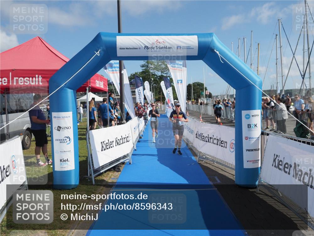 17.08.2025 - KN Förde Triathlon 2025 MichiJ http://msf.ph/oto/8596343 17.08.2025 10:40:52 Laufen 161, 181 meine-sportfotos.de