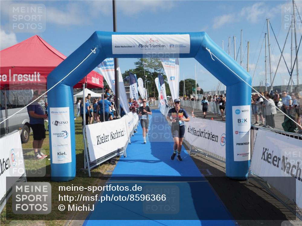 17.08.2025 - KN Förde Triathlon 2025 MichiJ http://msf.ph/oto/8596366 17.08.2025 10:40:53 Laufen 161, 181 meine-sportfotos.de