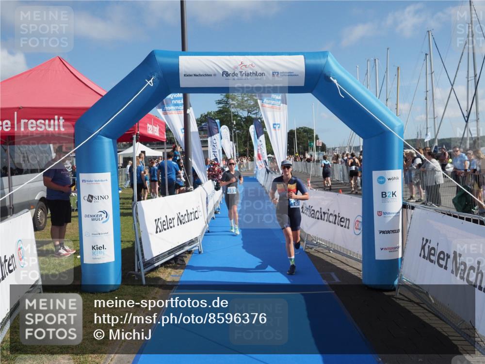 17.08.2025 - KN Förde Triathlon 2025 MichiJ http://msf.ph/oto/8596376 17.08.2025 10:40:53 Laufen 161, 181 meine-sportfotos.de
