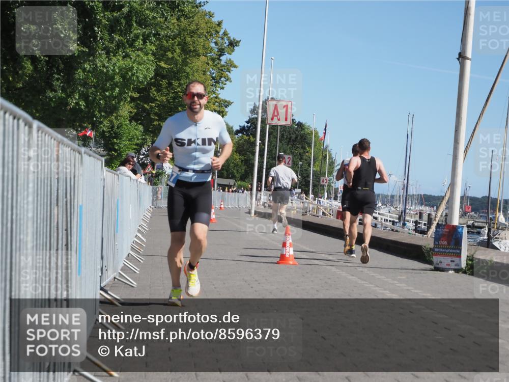 17.08.2025 - KN Förde Triathlon 2025 KatJ http://msf.ph/oto/8596379 17.08.2025 11:44:09 Laufen 307 meine-sportfotos.de