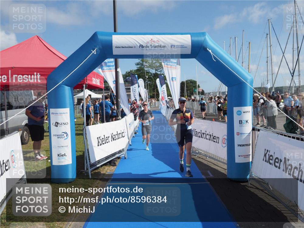 17.08.2025 - KN Förde Triathlon 2025 MichiJ http://msf.ph/oto/8596384 17.08.2025 10:40:54 Laufen 161, 181 meine-sportfotos.de