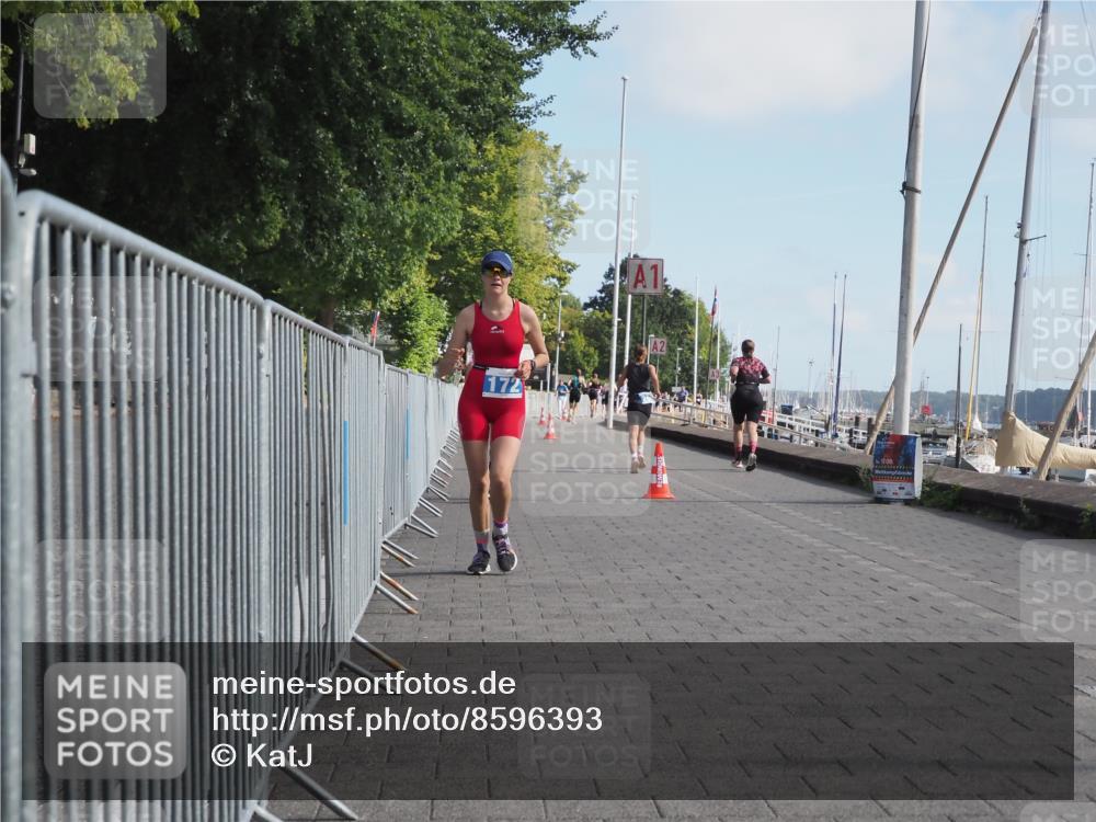 17.08.2025 - KN Förde Triathlon 2025 KatJ http://msf.ph/oto/8596393 17.08.2025 10:26:09 Laufen 172, 182 meine-sportfotos.de