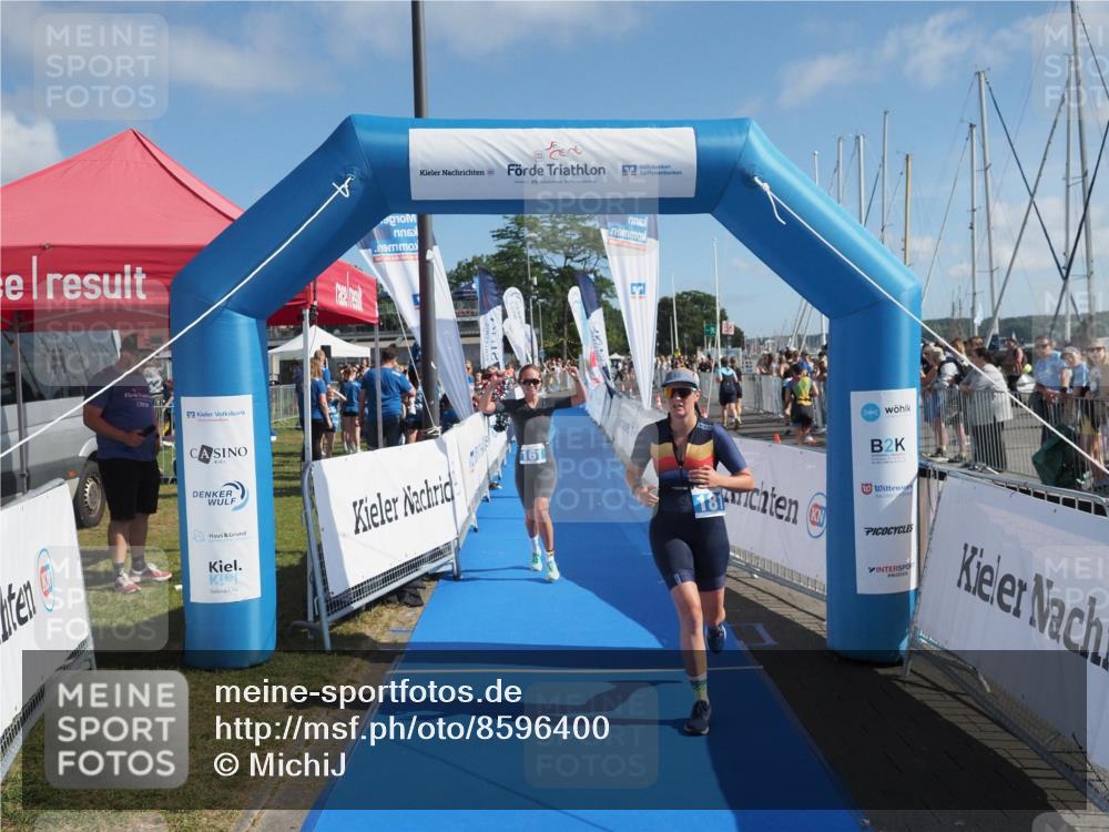17.08.2025 - KN Förde Triathlon 2025 MichiJ http://msf.ph/oto/8596400 17.08.2025 10:40:54 Laufen 161, 181 meine-sportfotos.de