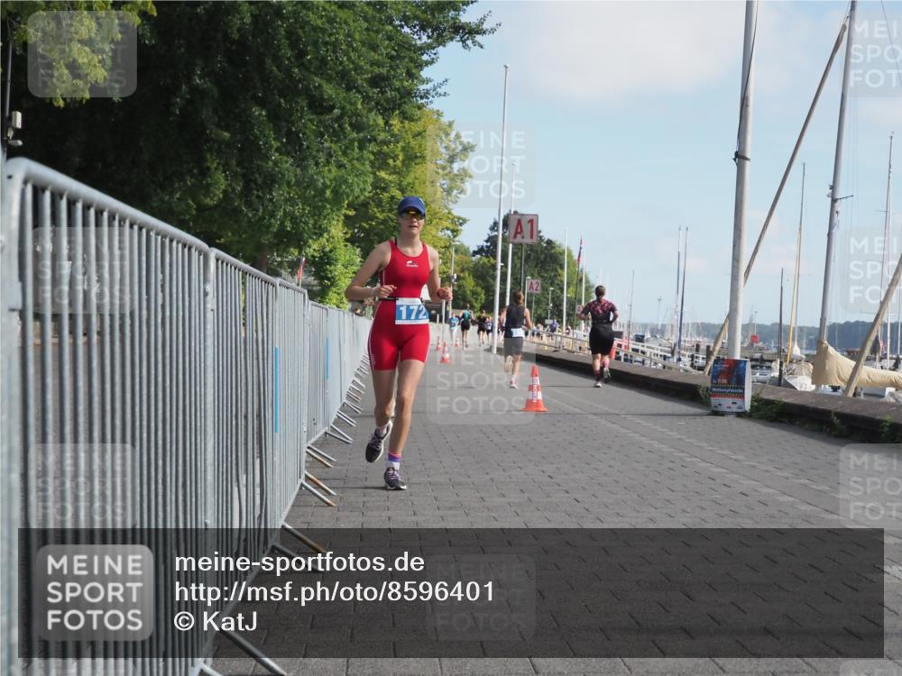 17.08.2025 - KN Förde Triathlon 2025 KatJ http://msf.ph/oto/8596401 17.08.2025 10:26:10 Laufen 172, 182 meine-sportfotos.de