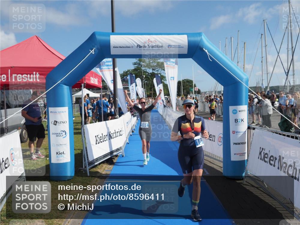 17.08.2025 - KN Förde Triathlon 2025 MichiJ http://msf.ph/oto/8596411 17.08.2025 10:40:55 Laufen 161, 181 meine-sportfotos.de