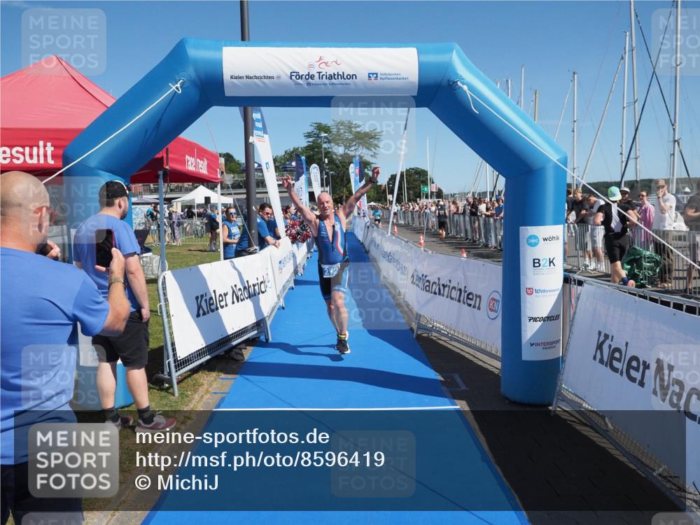 17.08.2025 - KN Förde Triathlon 2025 MichiJ http://msf.ph/oto/8596419 17.08.2025 12:06:06 Laufen 272 meine-sportfotos.de