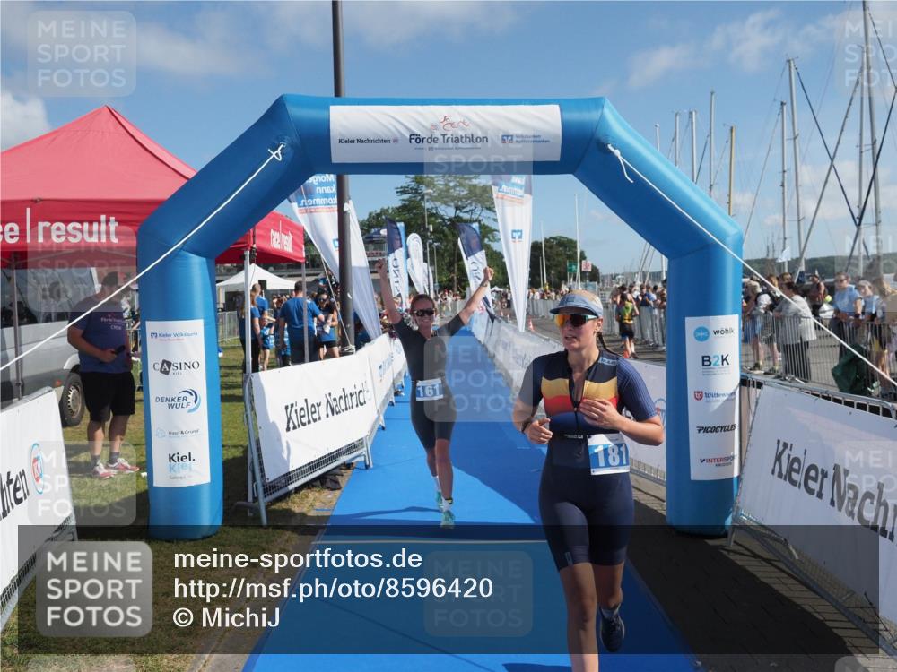 17.08.2025 - KN Förde Triathlon 2025 MichiJ http://msf.ph/oto/8596420 17.08.2025 10:40:55 Laufen 161, 181 meine-sportfotos.de