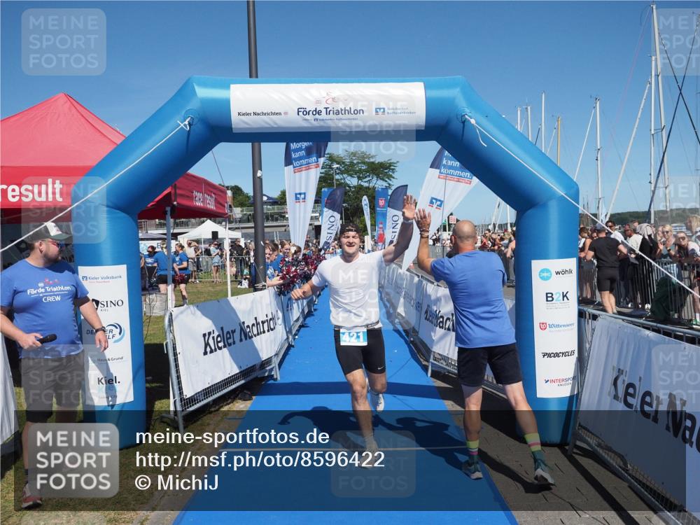 17.08.2025 - KN Förde Triathlon 2025 MichiJ http://msf.ph/oto/8596422 17.08.2025 13:58:13 Laufen 421 meine-sportfotos.de