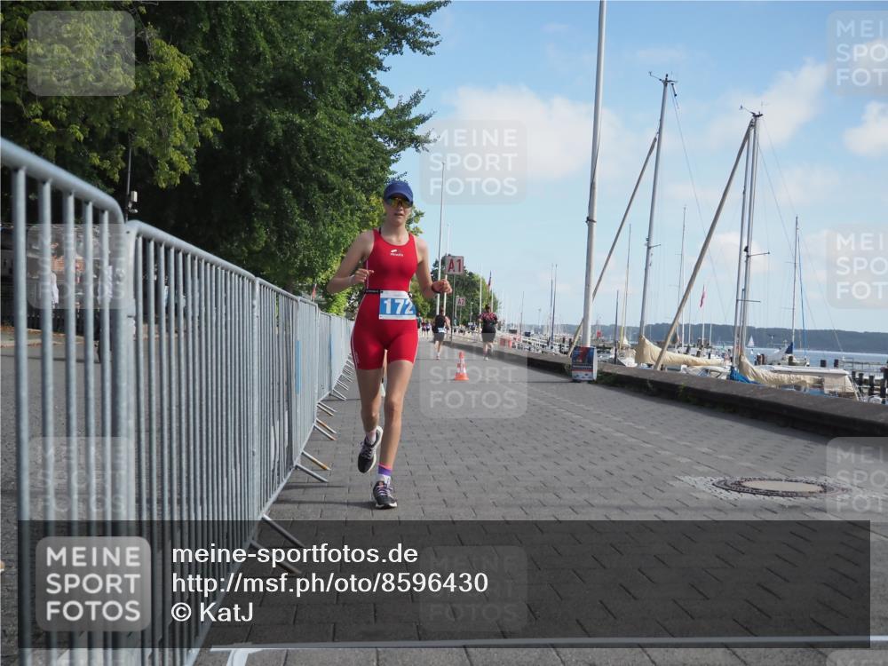 17.08.2025 - KN Förde Triathlon 2025 KatJ http://msf.ph/oto/8596430 17.08.2025 10:26:11 Laufen 172, 182 meine-sportfotos.de