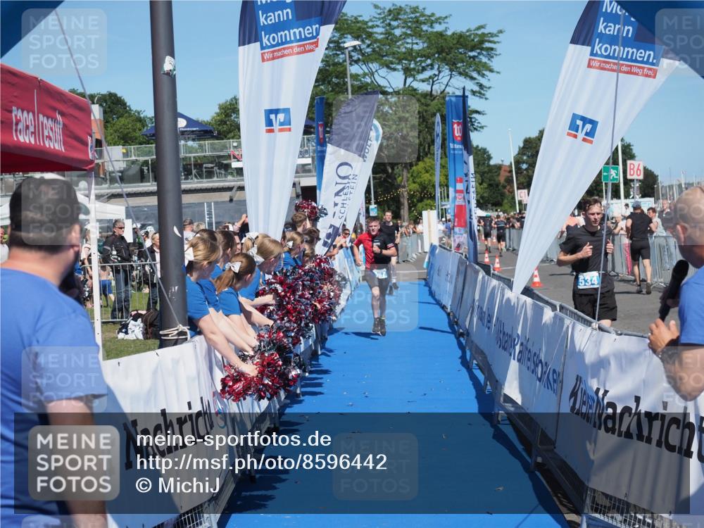 17.08.2025 - KN Förde Triathlon 2025 MichiJ http://msf.ph/oto/8596442 17.08.2025 13:58:20 Laufen 397 meine-sportfotos.de